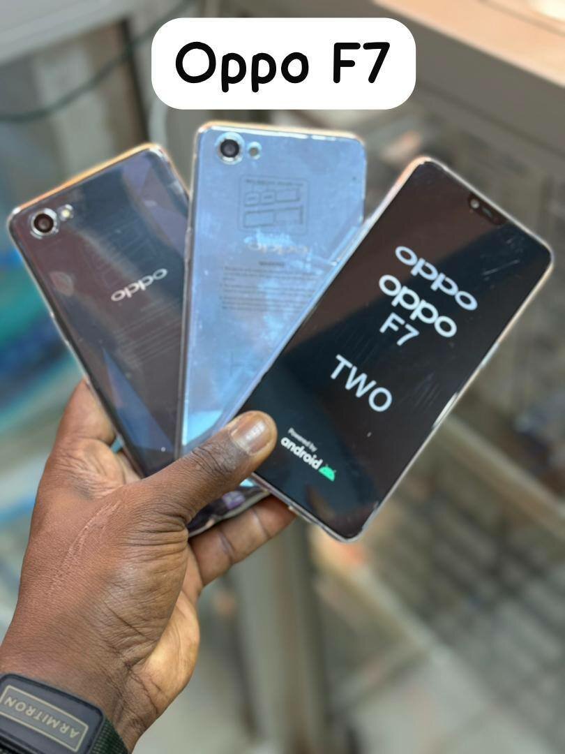 Smartphones Oppo et Redmi