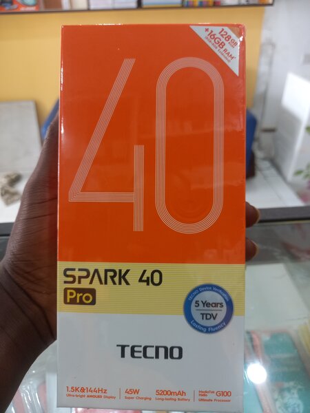Tecno Spark 40 Pro