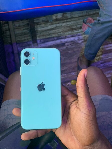 Iphone 11 simple
