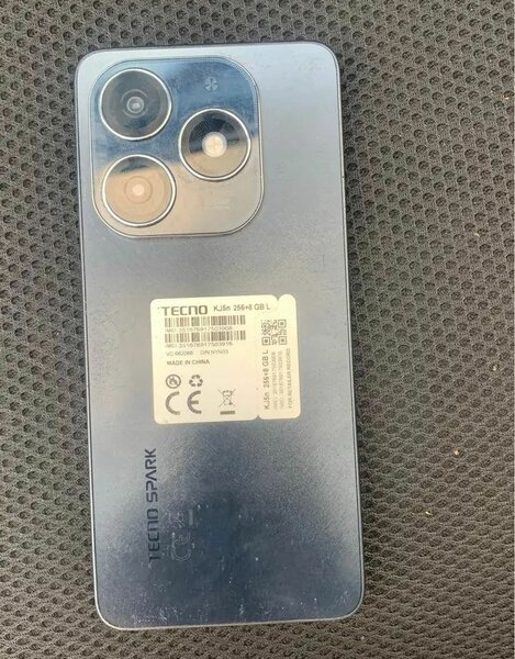 Smartphone Tecno Spark