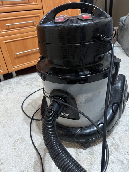 Пылесос моющий универсальный