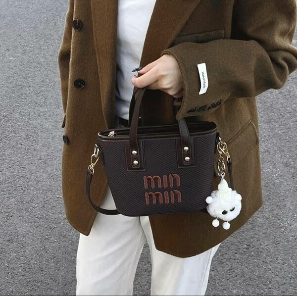 Sac à main élégant en cuir