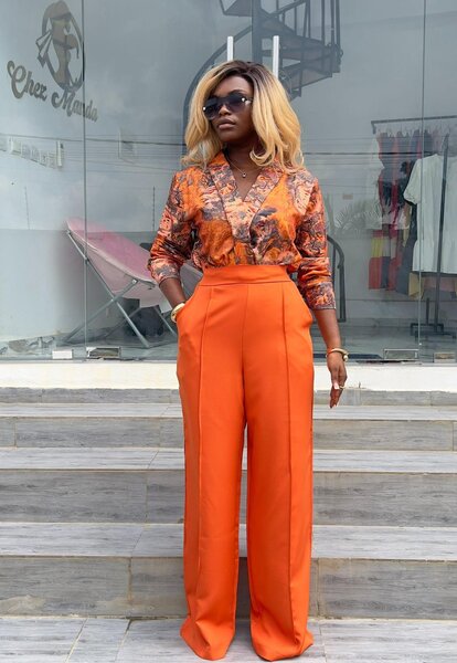 Pantalon large orange pour femme