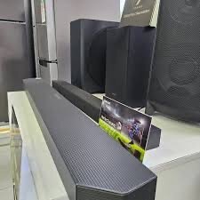 Samsung Q Led speaker