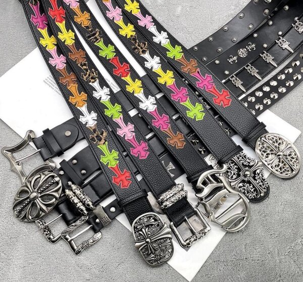 Ceintures en cuir à motifs