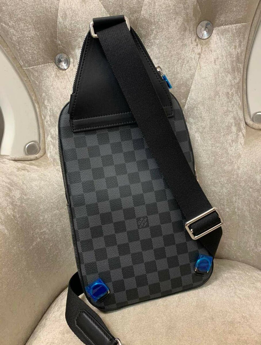 LV Avenue Damier Siyah