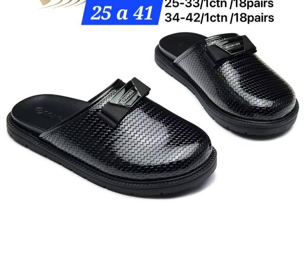 Sandales élégantes en cuir noir