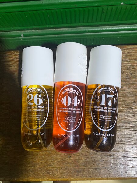 Bouteilles d'huile gastronomique