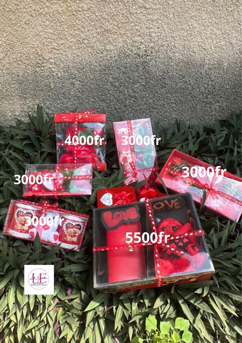 Cadeau Saint Valentin avec ours en peluche