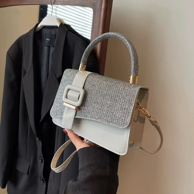 Sac à main élégant en tweed