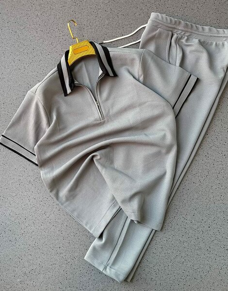 Fashionable top and down