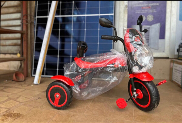 Tricycle Enfant Rose ou Blanc