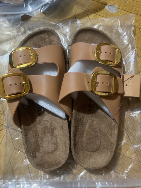 Sandales confortables à boucles