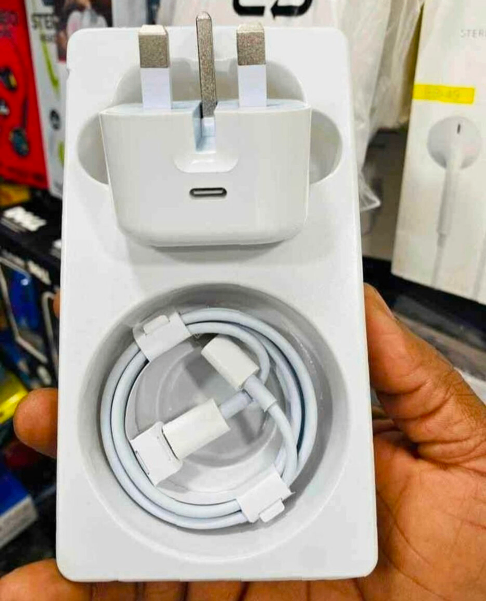 3 leg type c charger