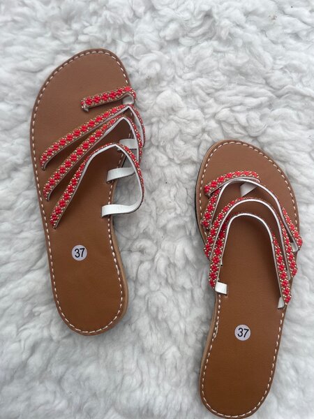 Sandales en cuir artisanal