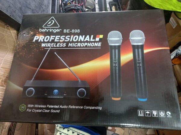 Behringer Microphone Sans Fil