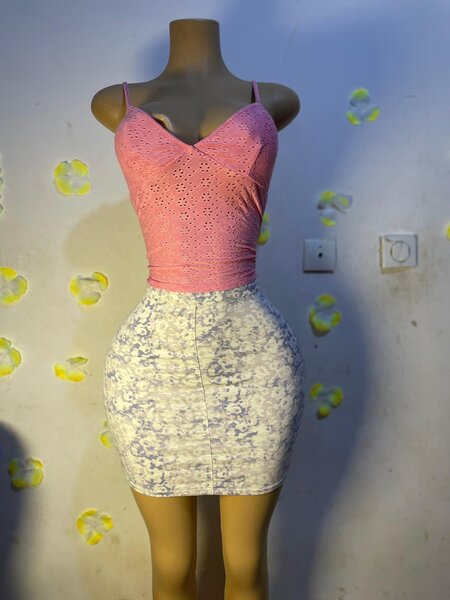 Jupe moulante tendance femme