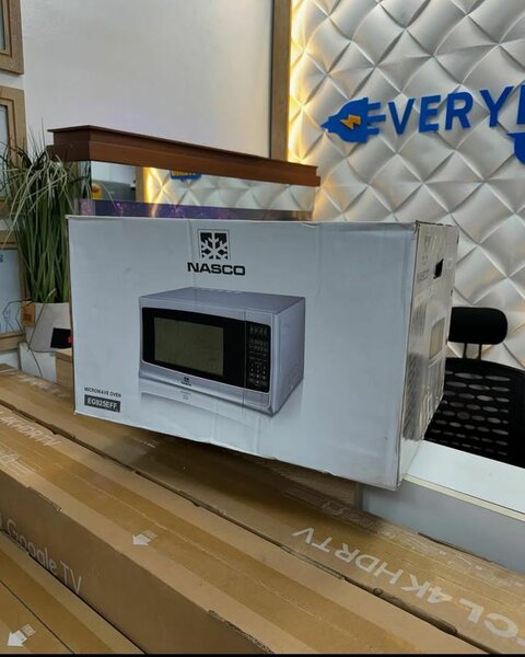 Nasco 25L microwave oven