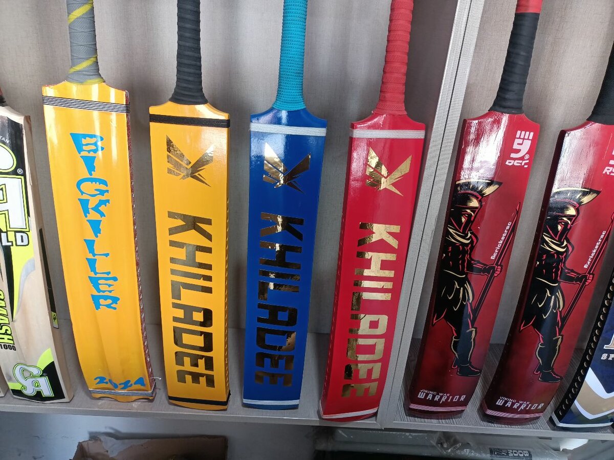 Rawalakot original bats