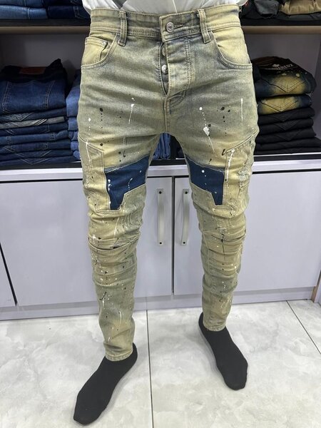 Jeans slim fit homme moderne