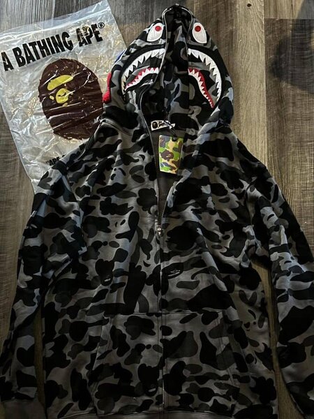 Pull bape