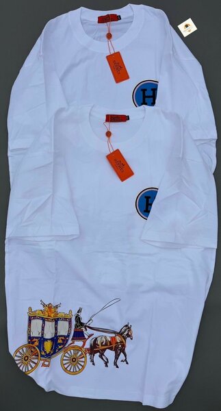 T-shirts blancs imprimés