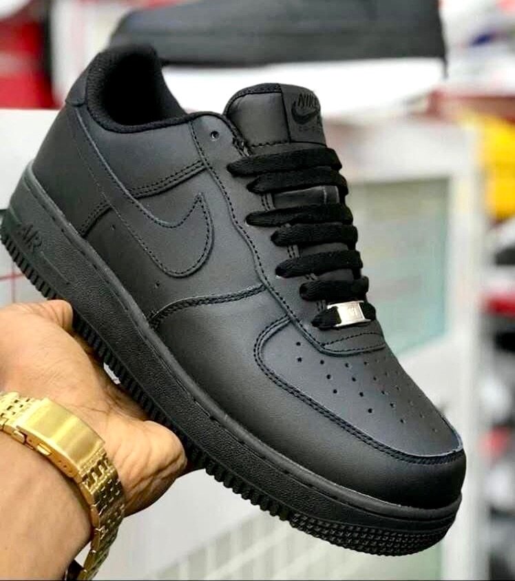 Nike Air Force 1 White & Black