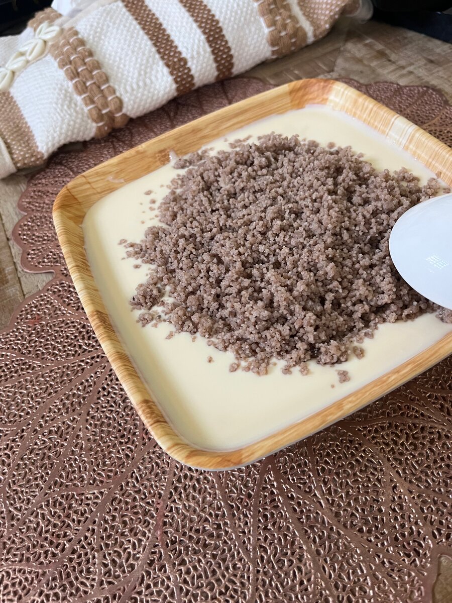 Dèguè au sorgho blanc