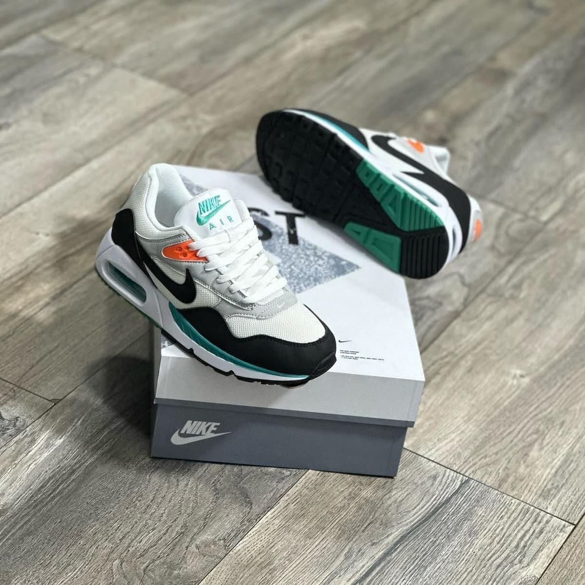 Nike Air Max Stylish Sneakers