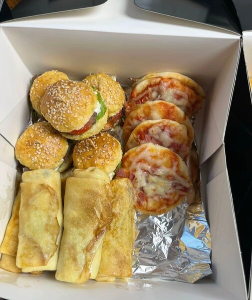 Assortiment de Snacks Gourmands