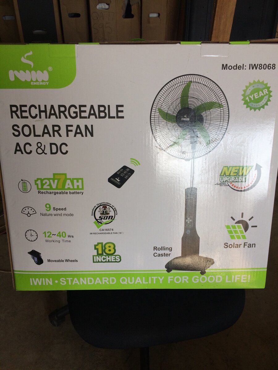 Iwin 18inches Rechargeable  Solar Fan with rolling caster