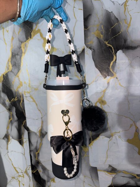 Gourde Personnalisée avec Accessoires