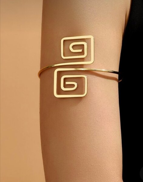 Bracelet de bras spirale élégante