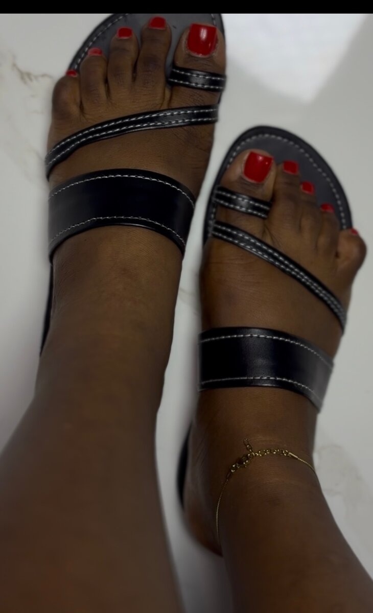 Sandales élégantes en cuir noir