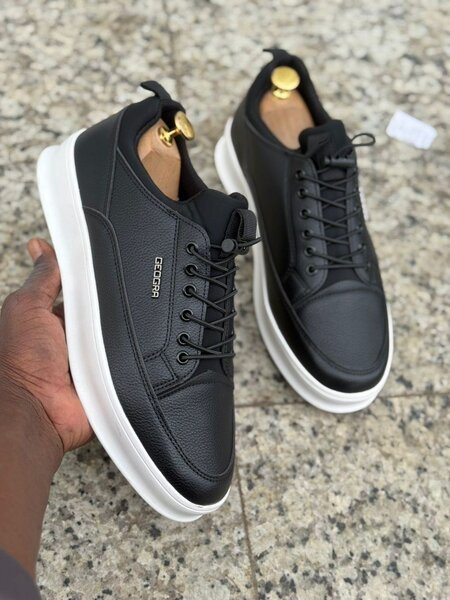 GEOGRA en cuir pour homme