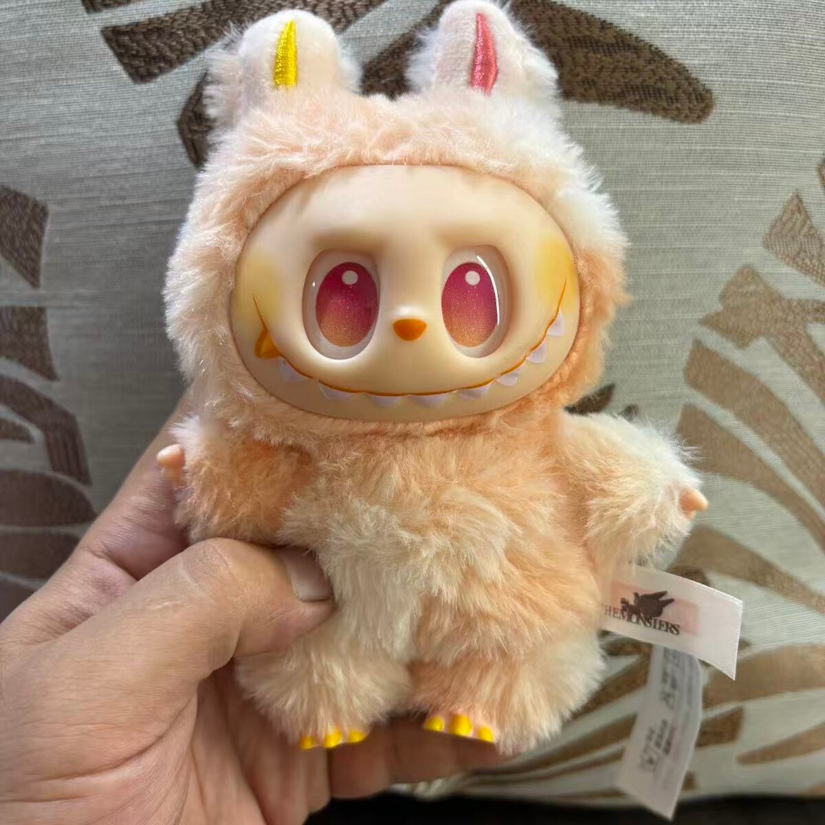 Jouet peluche monstre mignon