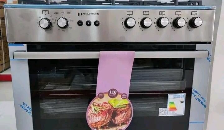 Four encastrable avec grill inox