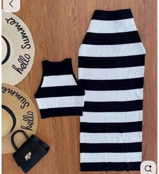 Robe longue rayée chic