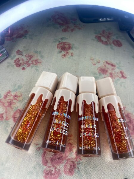 Beautiful classy lipgloss