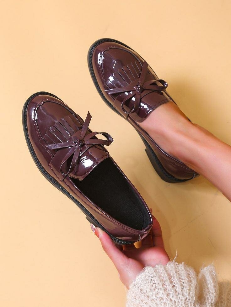 Mocassins vernis femme élégants