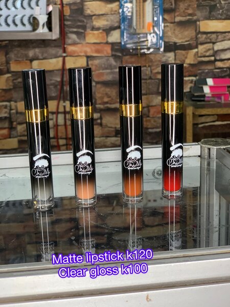 Lipsticks matte and gloss