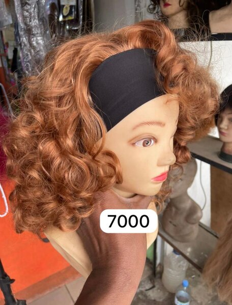 Perruque Bouclée Naturelle