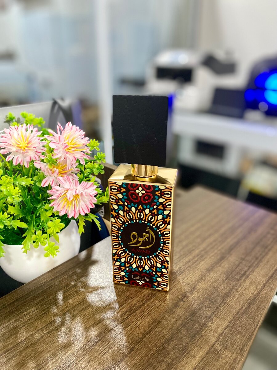 Ajwad by Lattafa Perfumes