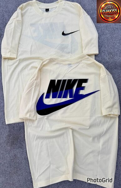 T-shirt Nike unisexe logo