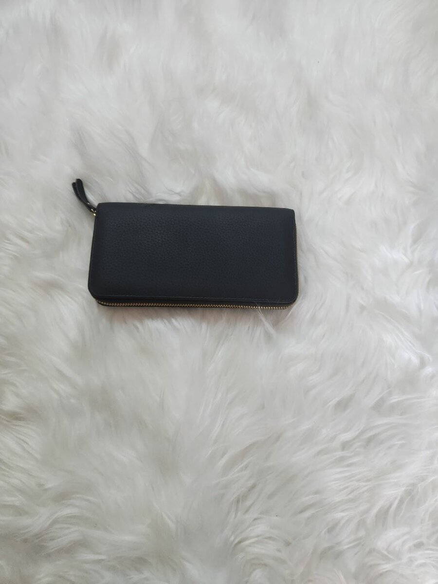 Ladies leather purse