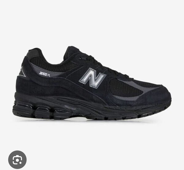 Baskets New Balance 2002R noires