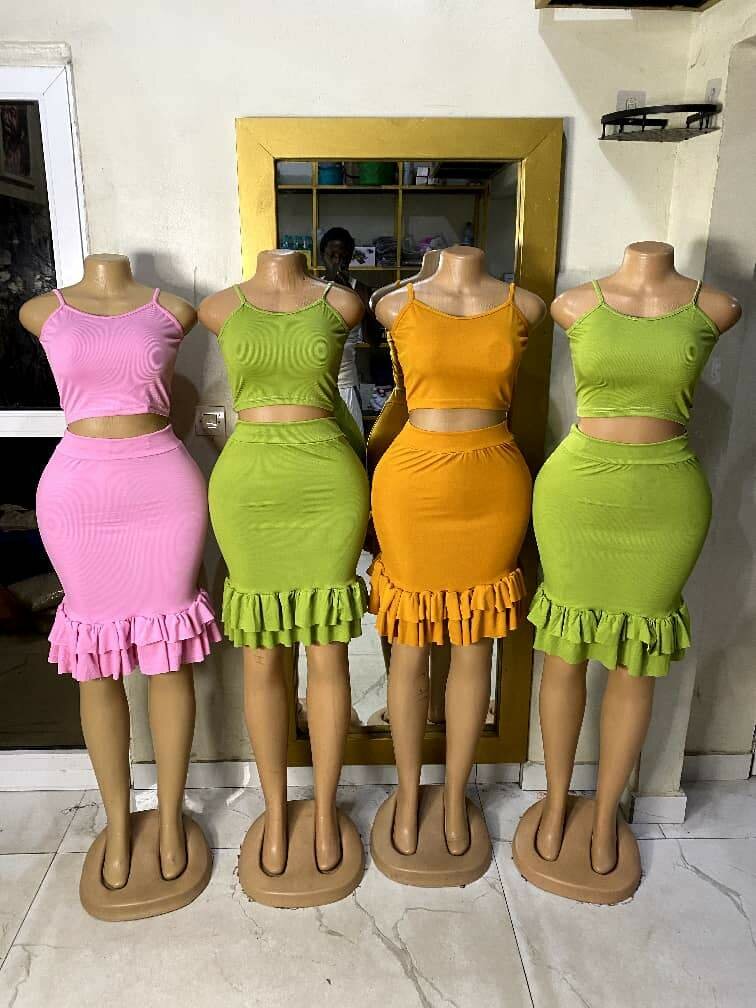 Robes élégantes et colorées