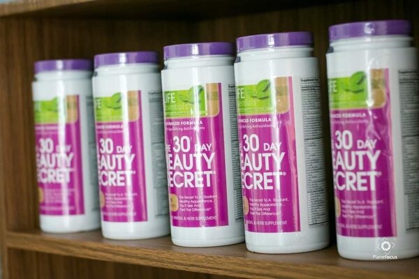 THE 30 DAY BEAUTY SECRET