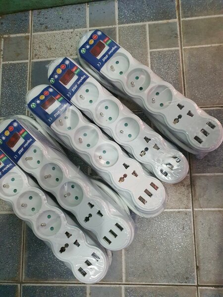 MULTIPRISES PROTECTION DIFFÉRENTS MODÈLE