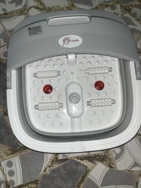 Bain de pieds électrique